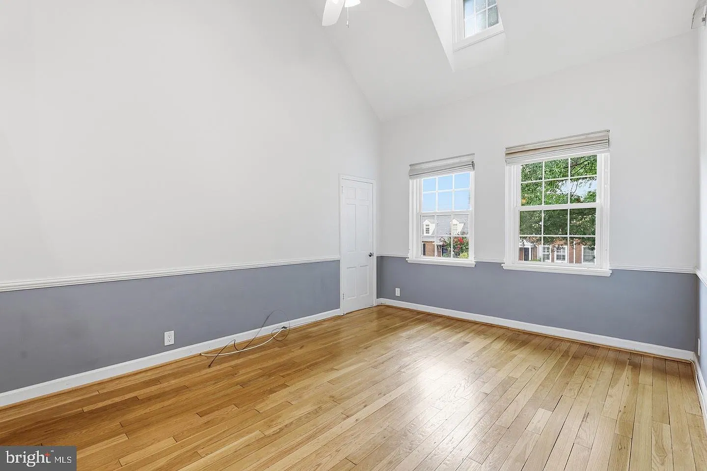 1 bed, 1.0 bath, 1008 sqft, $2,295 — Photo 3