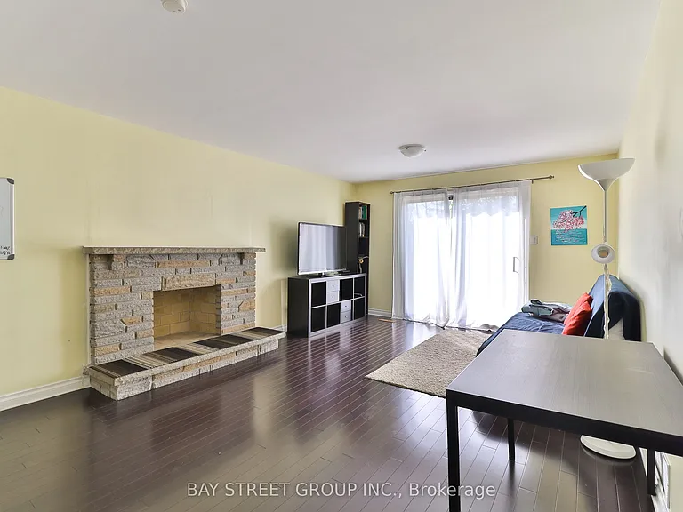 489 Fergo Ave — Photo 8