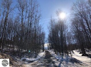 7666 E Timberwoods Dr, Traverse City, MI 49684