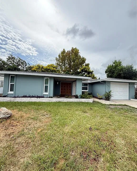 7320 King Arthur Dr