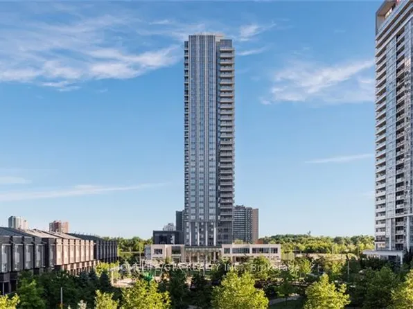 255 Village Green Sq, Toronto, ON