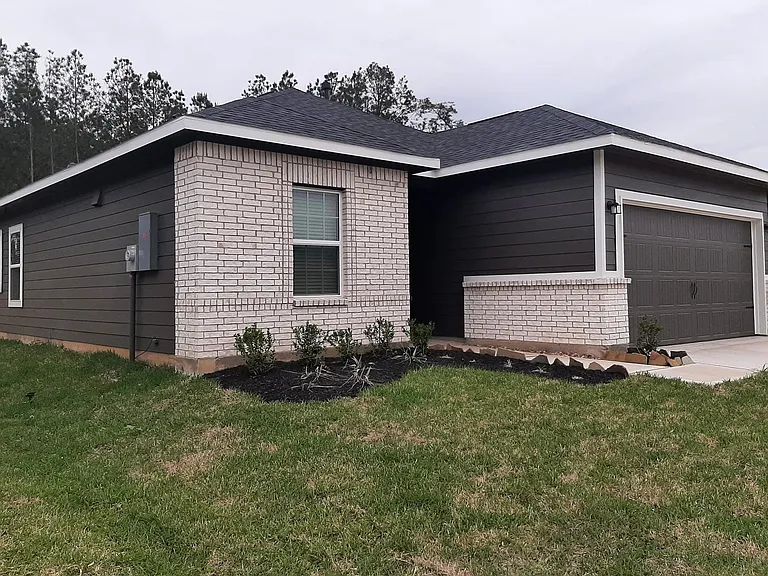 5855 Strawflower Ln — Photo 3