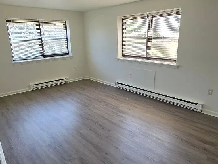 832 Atlantic St #3A — Photo 4