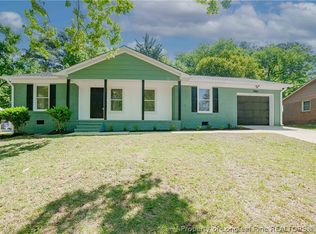 215 Murray Fork Dr, Fayetteville, NC 28314
