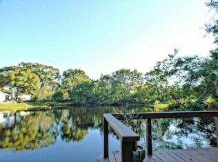 1704 Round Pond Ave, Tampa, FL 33612