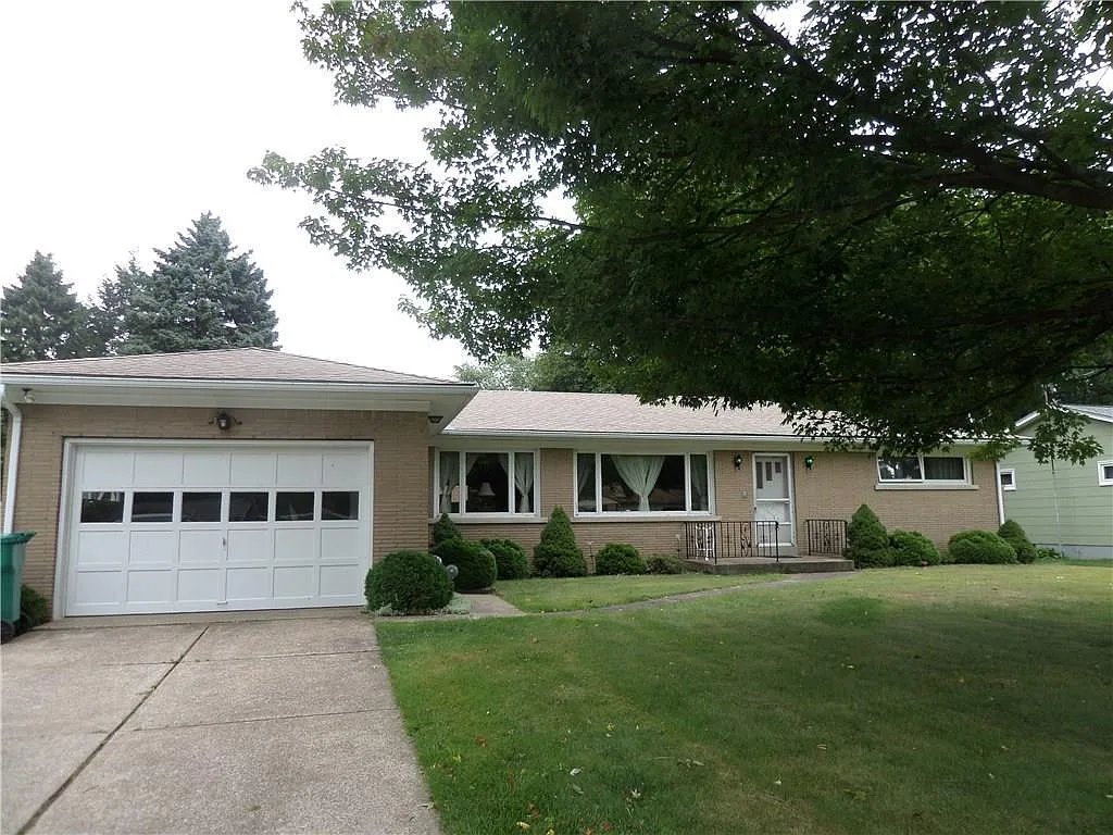 355 Boyer Rd photo 1