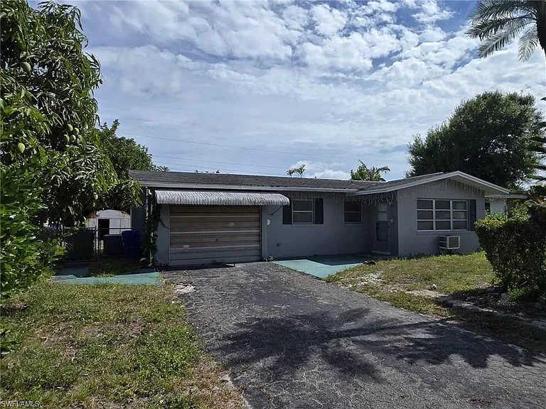 33 Broadway Cir — Photo 28
