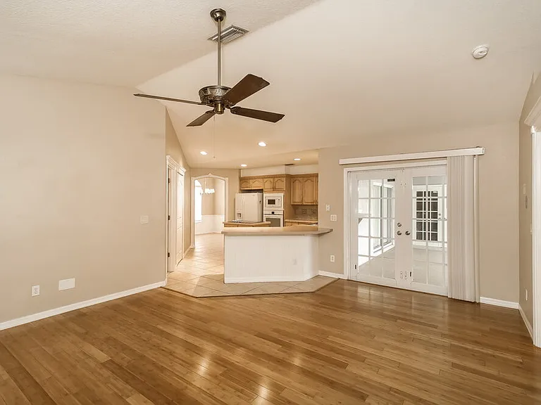 3522 Massini Ave — Photo 9