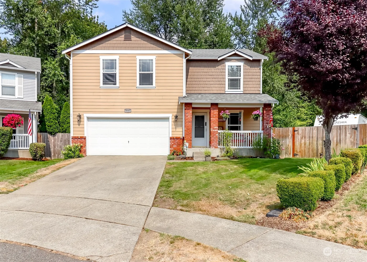 9507 149th Street E photo 1