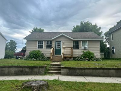 345 W Franklin Ave, Reed City, MI, 49677