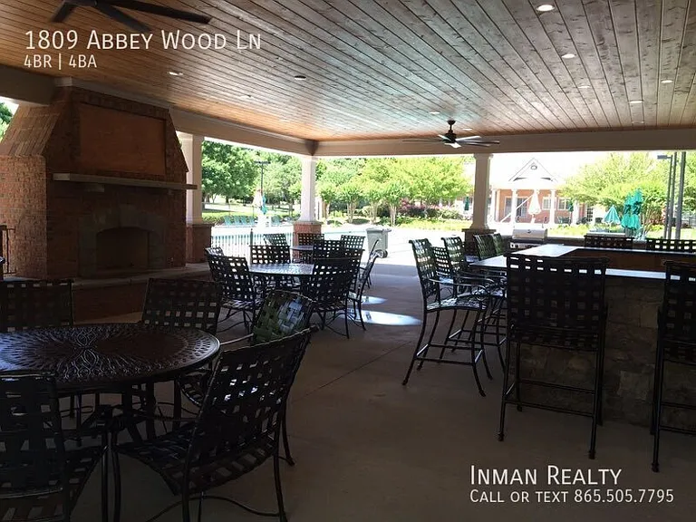 1809 Abbey Wood Ln — Photo 15