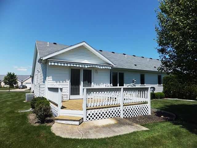 2nd image of 4607 Blackstone Dr E