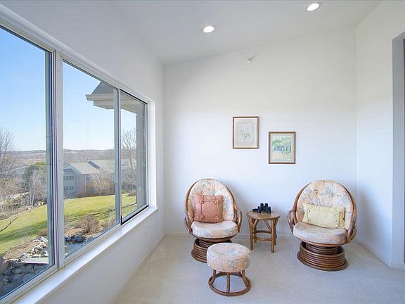 5th image of 1610 Wheeler Road #3E