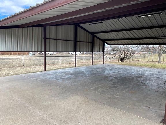 5th image of 826 Gilliland Rd