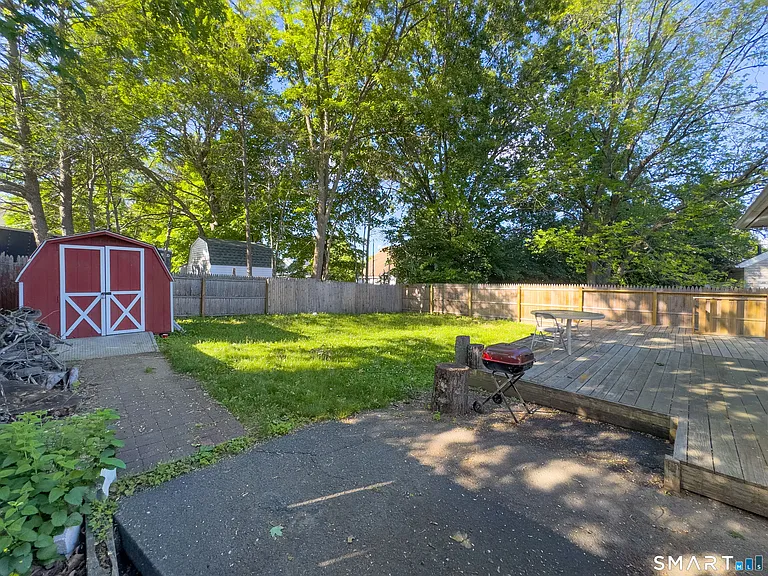 90 Seymour St — Photo 24