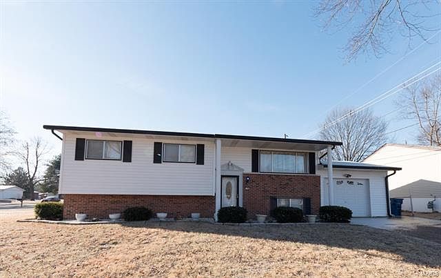 1st image of 11902 Midvale Dr