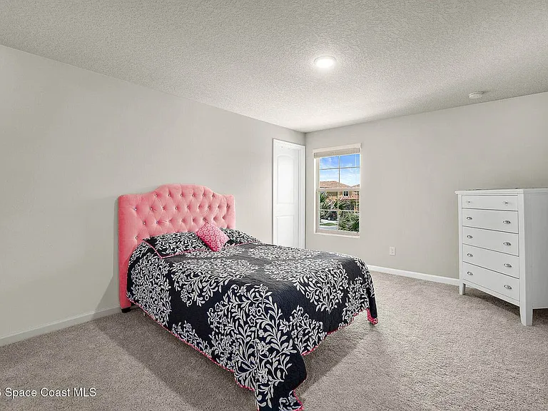 775 Simeon Dr — Photo 14