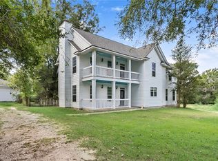 12000 Grassbur Rd, Bryan, TX 77808