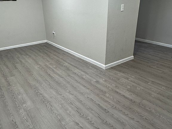 2nd image of 1717 18th St #14