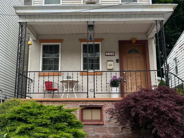 W Railroad St #220, Pottsville, PA 17901