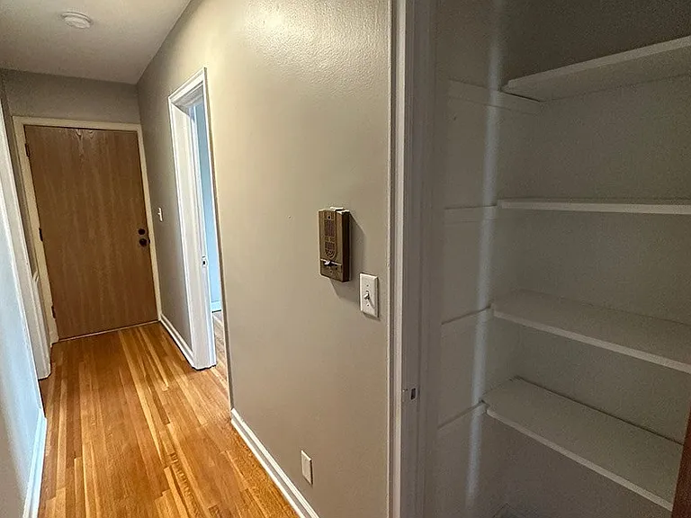 3902 Harney St — Photo 16