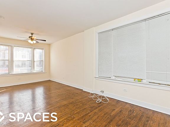 3rd image of 2904 W Belmont Ave Unit 405