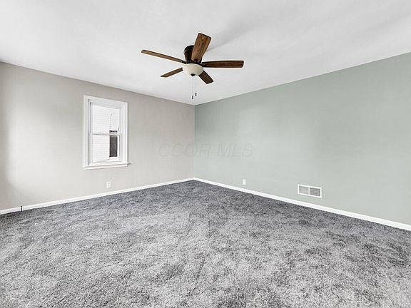 3rd image of 71 Raymond Ave