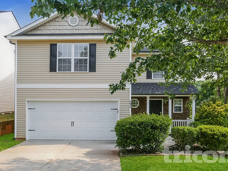 4635 Christenbury Hills Ln — Photo 1