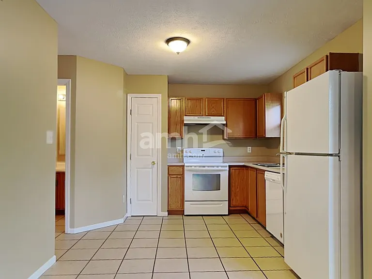127 Strawberry Fields Dr — Photo 3