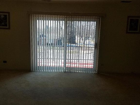 3rd image of 635 Carroll Pkwy #201