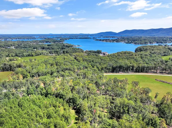 32 Hidden Treasure Ln, Union Hall, VA 24176