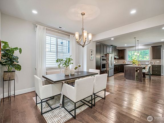 5th image of 24356 NE 15th Way
