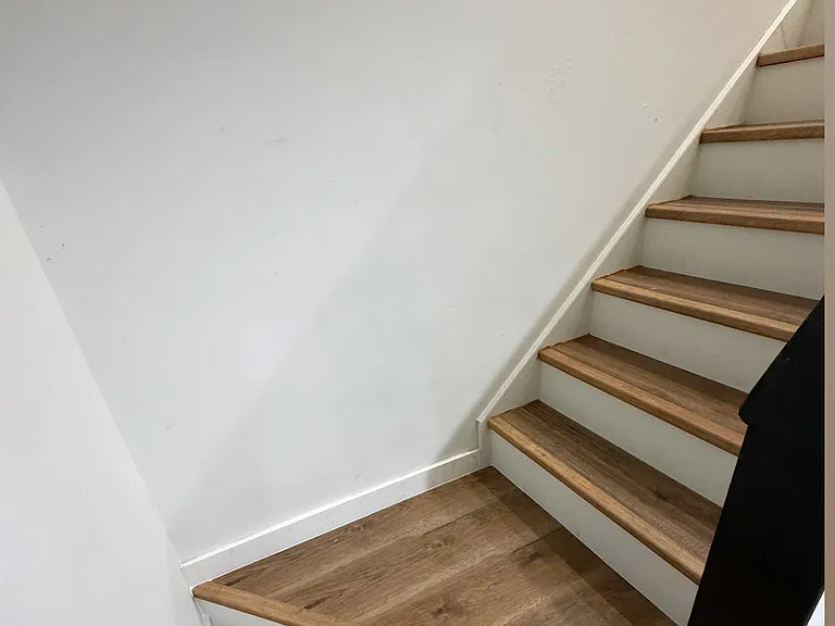 220 Emmett Ave — Photo 11