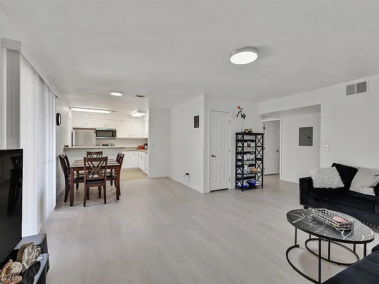 5493 Indian River Dr #376 — Photo 7