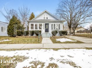 648 Myrtle St, Waukegan, IL