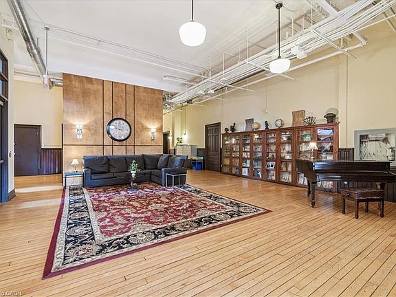 4th image of 200 Stinson St #110