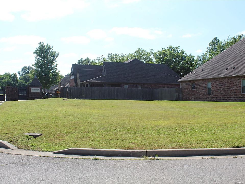 2nd image of 2400 Jefferson Rd