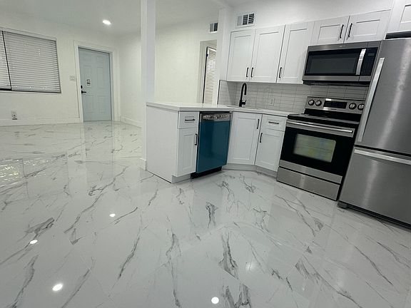 Kitchen & Living Room