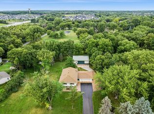 7160 Creekwood Ln, Prior Lake, MN 55372