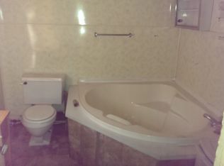 718 SW Tyler St, Topeka, KS 66603