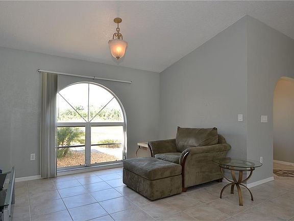 3rd image of 17180 Lavender Ave