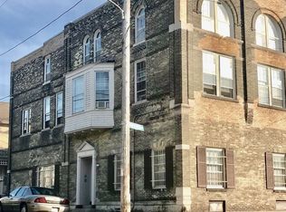 1301 E Albion St APT 1, Milwaukee, WI 53202