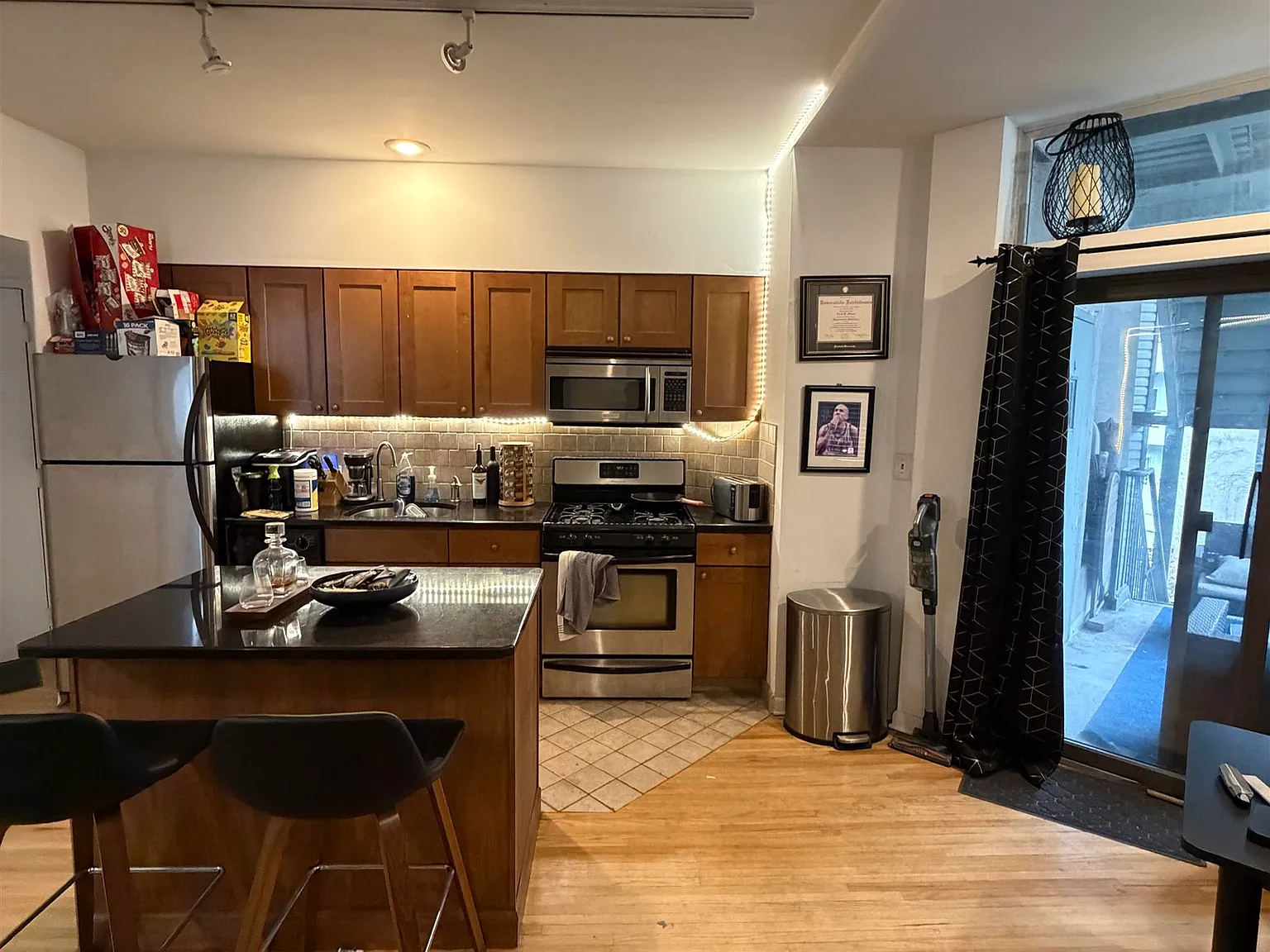 Studio, 1.0 bath, 600 sqft, $2,750 — Photo 4