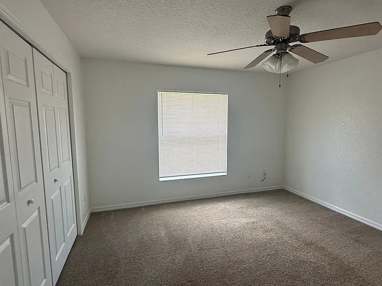 7146 SW 134th St — Photo 3