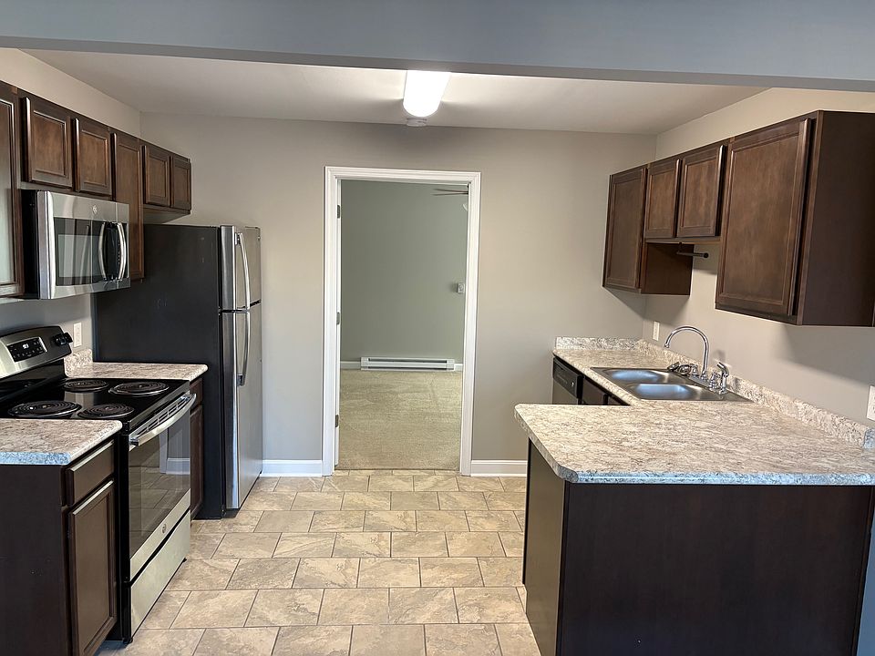 1st image of 408 Southern Cross Dr #10