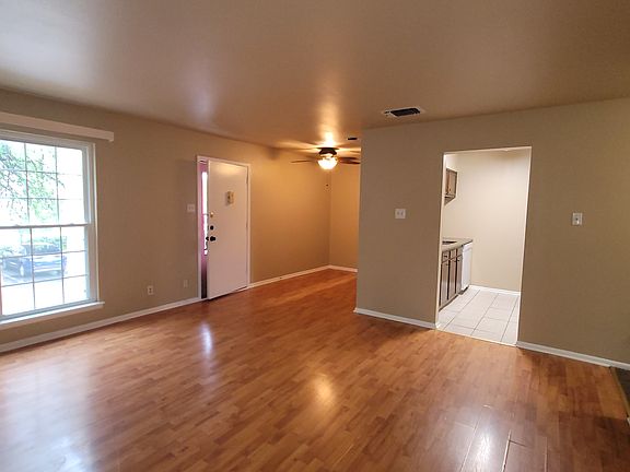 5th image of 8702 Village Dr #1201