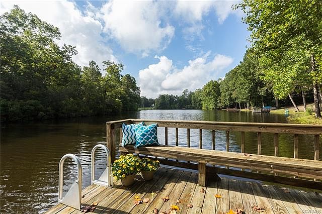 1st image of 9378 Hartford Oaks Cir