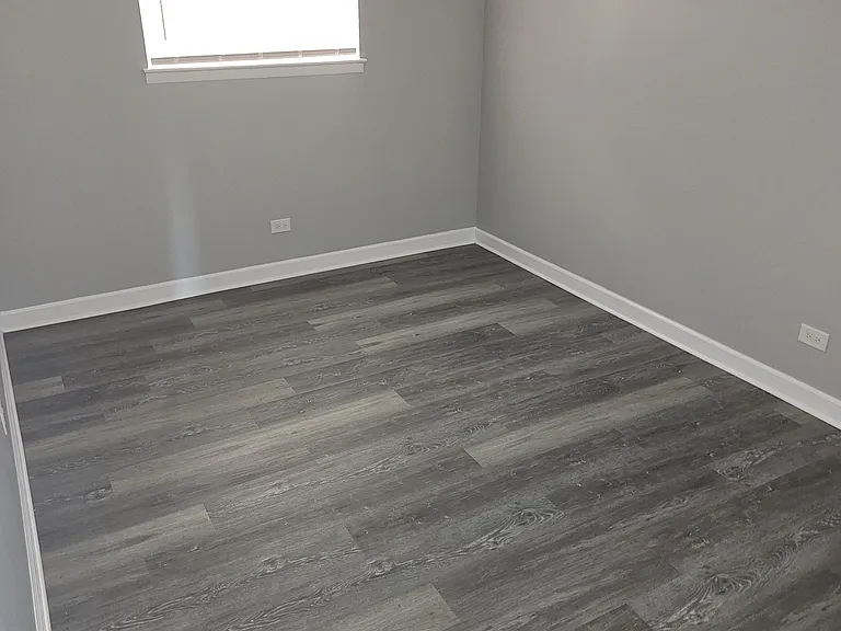 6929 Pershing Rd #5 — Photo 8
