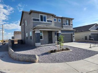 12724 Iron Falls Dr, El Paso, TX 79928