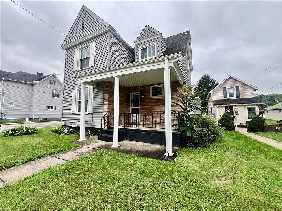1st image of 920 Dewey Ave